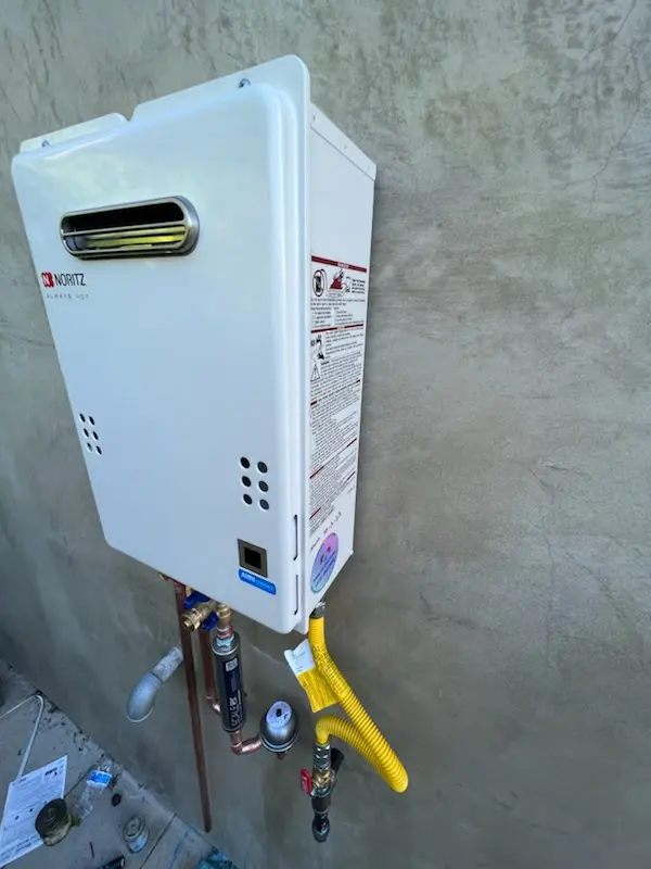 Tankless water heater installation for Dominion Station homes